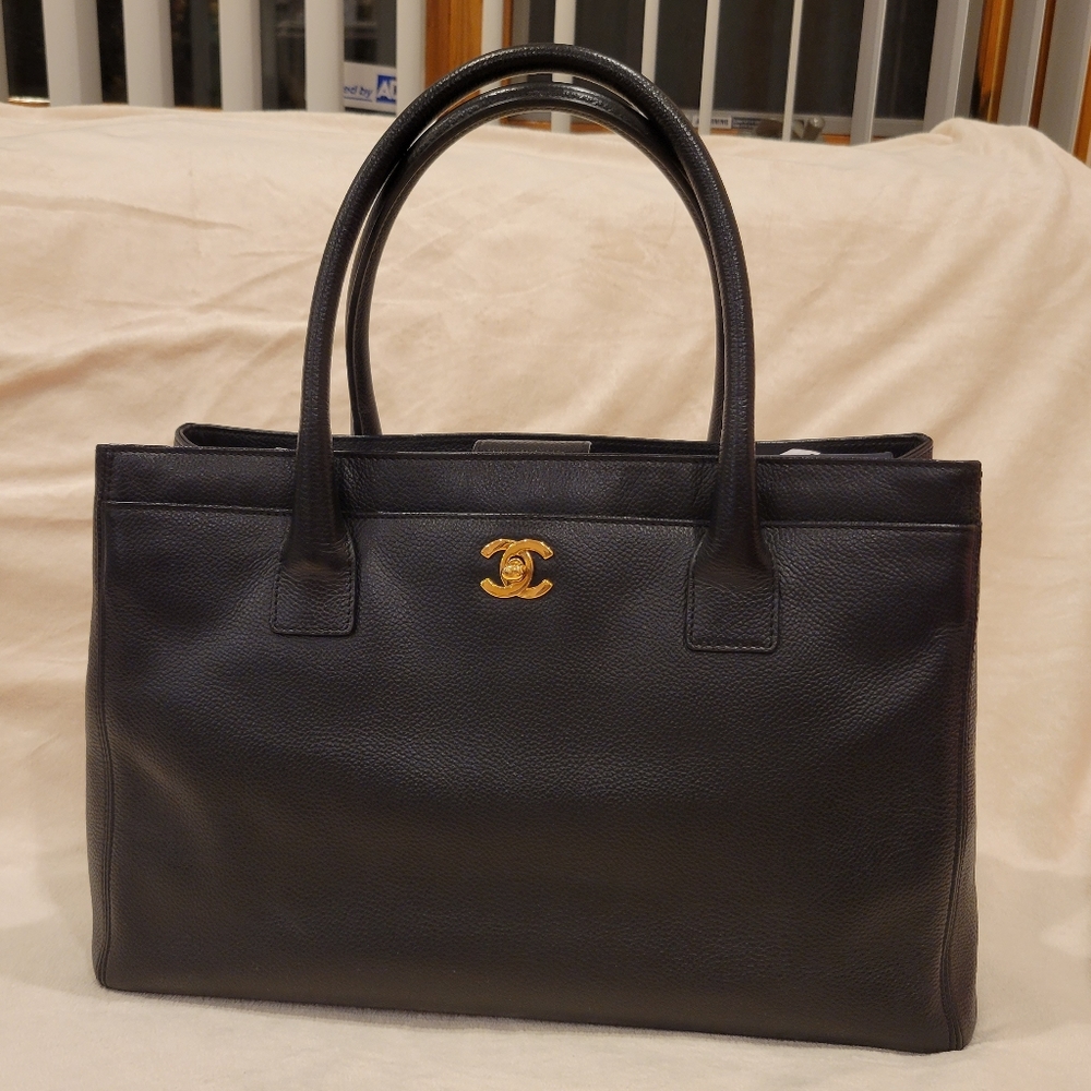 Authentic CHANEL Executive Cerf Tote Bag